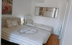 Charmant appartement indépendant, 5 mn de Rouen, avec terrasse.